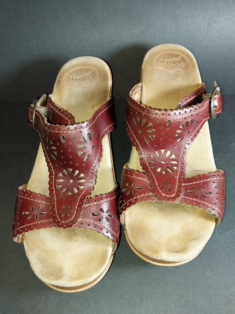Dansko Brown/Red Sandals Size 38